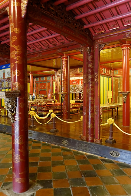 Hué-Tombeau de Minh Mang-057